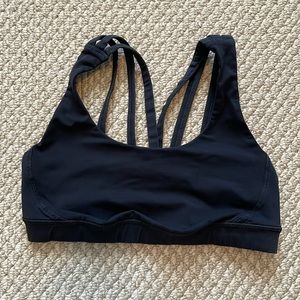 Lululemon Black Sports Bra Size 6